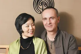 歌手龚琳娜离婚：儿子大了，不再在婚姻中委曲求全图片