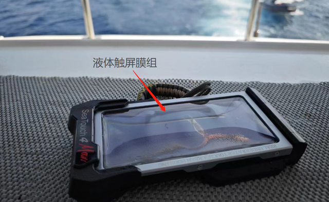 ʵ�⣬����Ǳˮ����õ�����װ������Щ