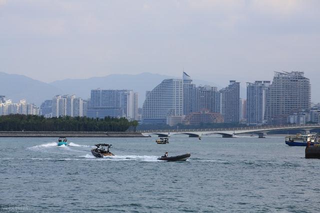 游艇爱好者必看：如何成为合格的游艇驾驶员？