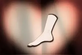 为什么说女性的脚存在一种特殊的“暗示”？图片