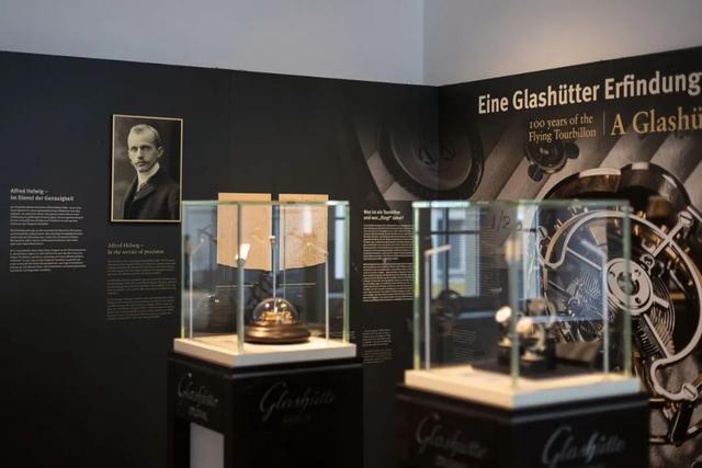 �������Ե��ӱ����