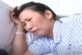 女子抛夫弃子后查出绝症，如今想要丈夫卖房救命，网友：这是报应图片