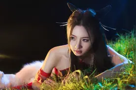 「cos」- bananan女王苏媚图片