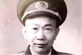 福建省军区原司令员——刘永生图片