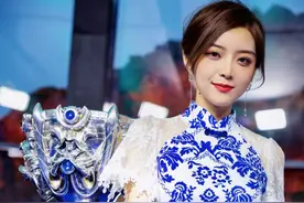 卢本伟为什么这么牛逼？图片