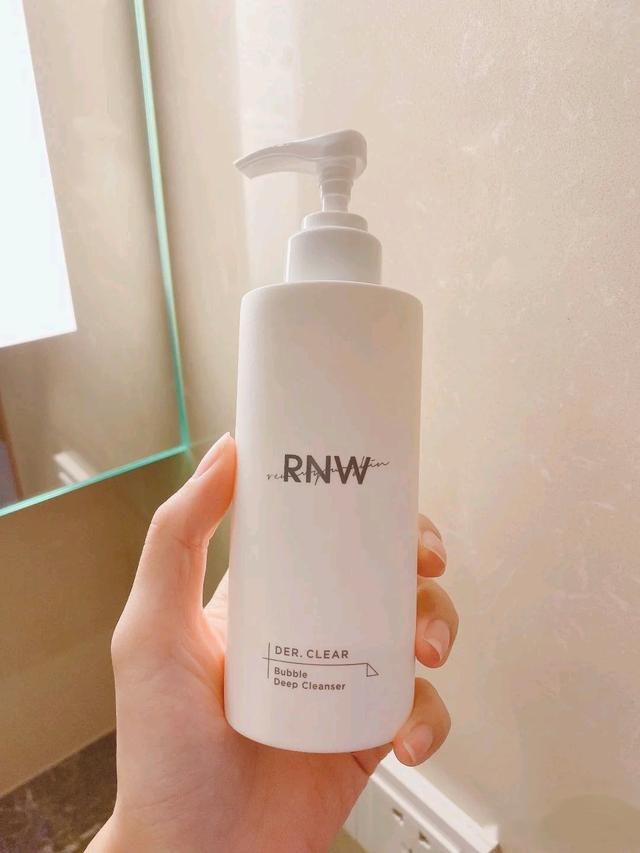 推荐几款人气氨基酸洗面奶，温和好用敏感肌可以放心入手，不踩雷