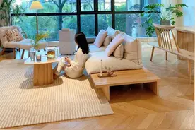 诚心建议：再买房一定买“横厅”户型，学她家装成中古风，超有品图片