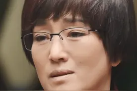 最成功的香港导演，“忘恩负义”痛失内地市场，也没在怕的？图片