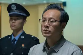 《狂飙》大结局，张颂文举动再次感动观众，但张译一直沉默引争议图片