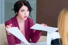 领导格局小、素质低的12种表现；遇到这样的领导，一定要早点摆脱图片