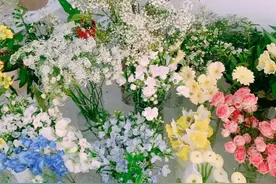 给女生提个醒：条件好的男生，谈恋爱的门槛很低，结婚的门槛很高图片