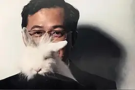 盘点“娱乐圈第一狗仔”卓伟爆出的惊天大瓜，个个轰动，次次实锤图片