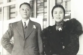 日本女护士嫁中国将军64年，生下歌唱家女儿，女婿更是家喻户晓图片