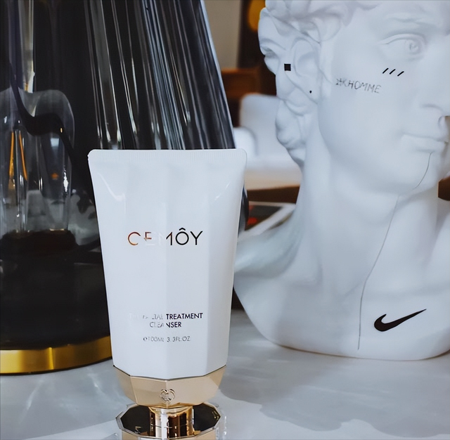 鐏埌鐖嗙殑10娆炬礂闈㈠ザ瀹炴祴锛屾潵鐪嬬湅璋佹墠鏄皑鍩洪吀涓殑鈥滃皬闇哥帇鈥? onerror=