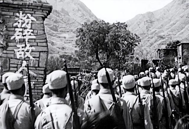 遗忘的英雄：2010年一暴雨冲出3000具尸骸，73岁老人看后老泪纵横