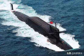 解放军动用两款战略杀器，核潜艇突然上浮航渡海峡，释放三大信号图片
