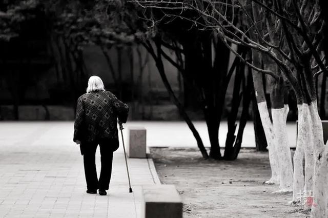 死亡,一直是人们所避讳的一个话题,但生老病死是自然规律,没有什么