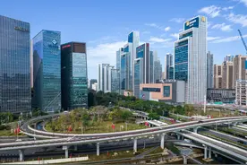 2022年深圳社保缴费档次表，养老保险最低档次交15年拿多少养老金图片