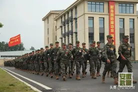 走进新兵连——看新兵“十二时辰”图片