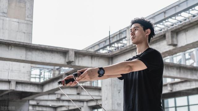 故事：桃色陷阱，弟弟横刀夺爱，酿人伦惨案