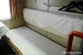 火车软卧四个人能买到一个包间吗？图片