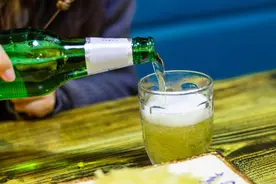 总算明白，生啤、熟啤、纯生、干啤、原浆、冰啤、精酿差别在哪了图片