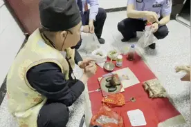 湖北恩施：“道士”到处卖“神药”？多地多人上当！利川警方抓获3人图片