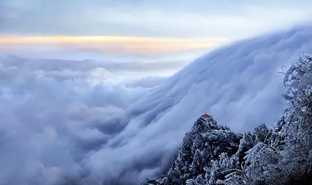 蓝眼泪、云海、星空、雾凇……首批15个“天气气候景观观赏地”公布,都是摄影人的最爱