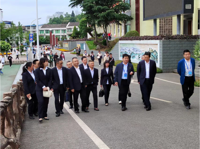 四川省民生研究会新媒体中心-官网