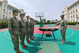 看二级上士完美展示“上马”过程图片