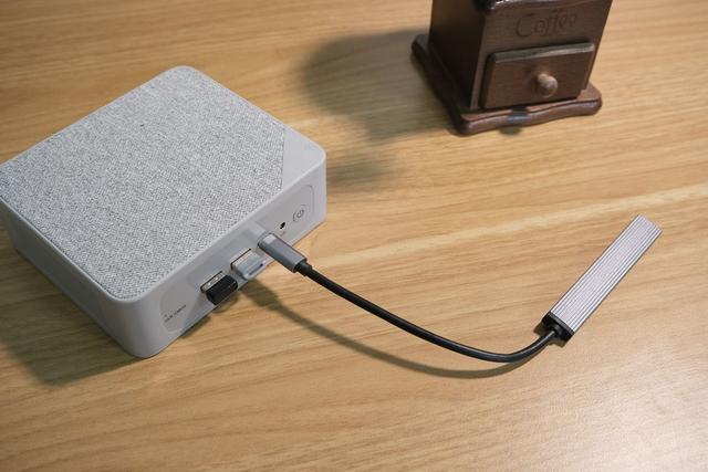 �����ͷŴ����������SER5 MAX 5800H������������