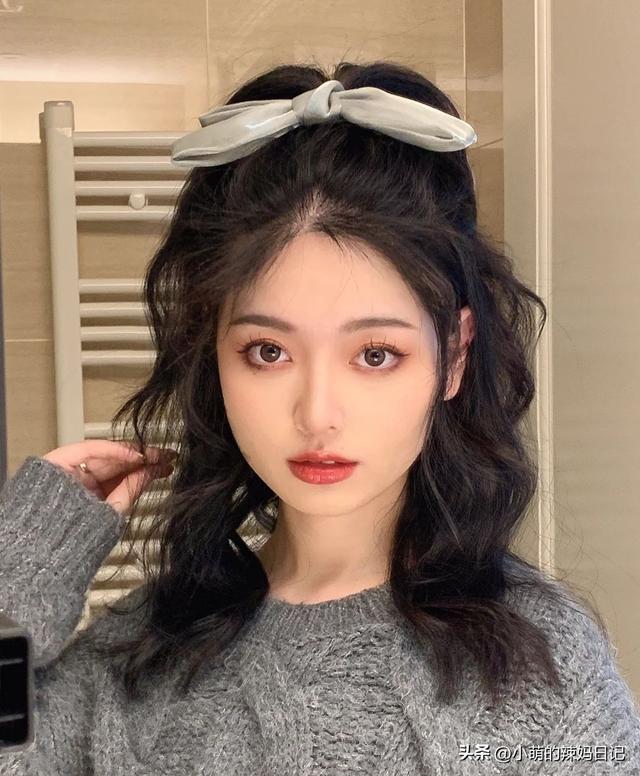 脸大,脸圆的女人,这3种"发型"不要留!显胖不说,还特显老