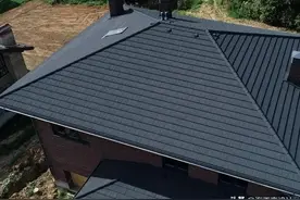 农村自建房屋，坡屋顶是一次混凝土浇筑出来还是二次做个假的坡顶图片