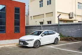 「首试」混动之光 | 比亚迪 秦PLUS DM-i图片