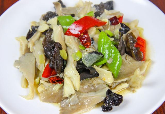 平菇配什么菜最好吃？分享5种不同做法，鲜香美味，顿顿吃光盘