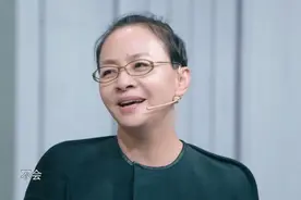 宋丹丹：用婚外情报复英达，带着儿子嫁赵玉吉，如今成人生赢家图片