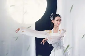 学舞蹈的女生能有多漂亮？还不是看脸图片