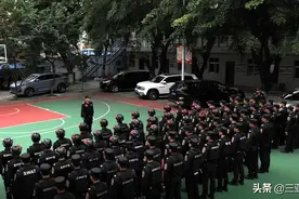 三亚公安特警武装巡逻拉动演练，震撼来袭！图片