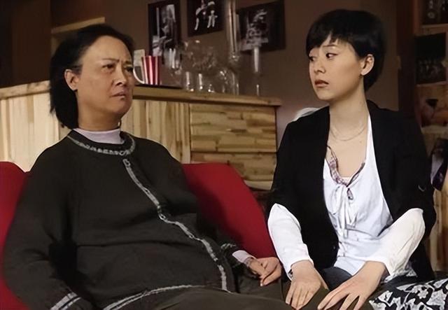 婆媳关系不好究竟谁吃亏？3位过来人给出答案，意外又现实
