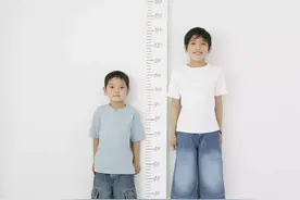孩子个子矮，到底是晚长还是发育迟缓，家长可以这样判断图片