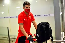 付不起转会费和高薪，但巴甲对奥斯卡还没死心图片