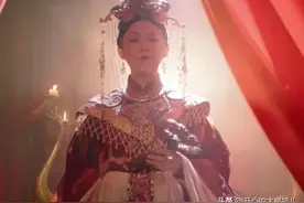电影《棺山古墓》，元彪带领两徒弟下墓图片