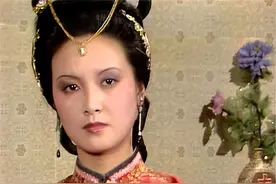 王熙凤的下场：被贾琏休弃，身陷狱神庙，死于血崩之症图片