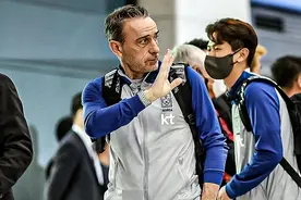 20亿韩元！韩媒曝国足重金挖角本托，本人没拒绝，李霄鹏或下课图片