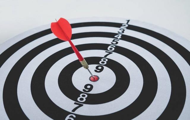 �����ݾ�׼Ӫ��ģʽ��������ҵ�ٽ�ҵ�����