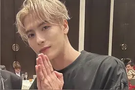 王嘉尔受负评影响，某平台已搜不到大名，知情人称已成高风险艺人图片