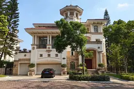 深圳观澜高尔夫别墅，一套占地约3亩别墅诚心出售图片