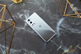 2021最佳手机前五名出炉：一加三星疯狂霸榜，小米仅一款图片