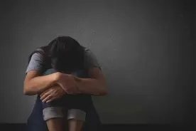 赵宏：直面被拐卖妇女解救后的现实伤痛 | 学者评论图片