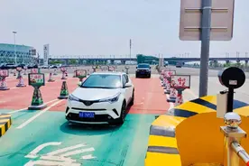 太原收费站有了“智能语音提示器”，过往司乘一致好评！图片